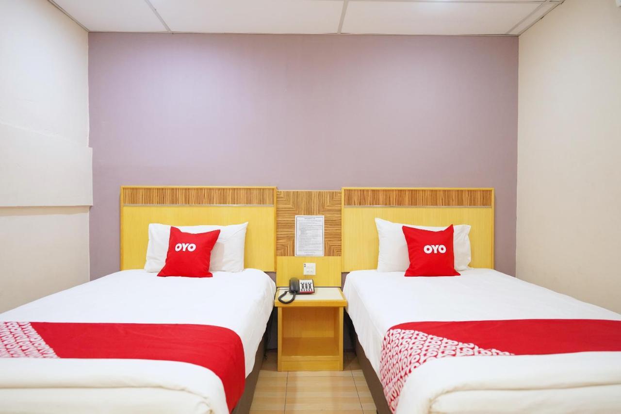 Oyo 89866 Houz Inn Bintulu Exteriör bild