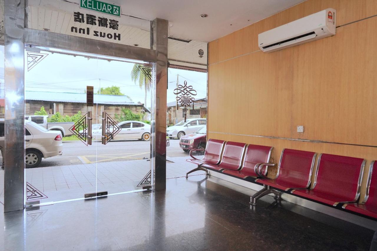 Oyo 89866 Houz Inn Bintulu Exteriör bild